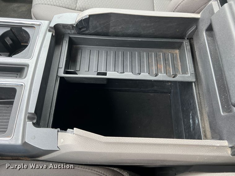 image for item DR5599 2018 Ford F150  Crew Cab pickup truck