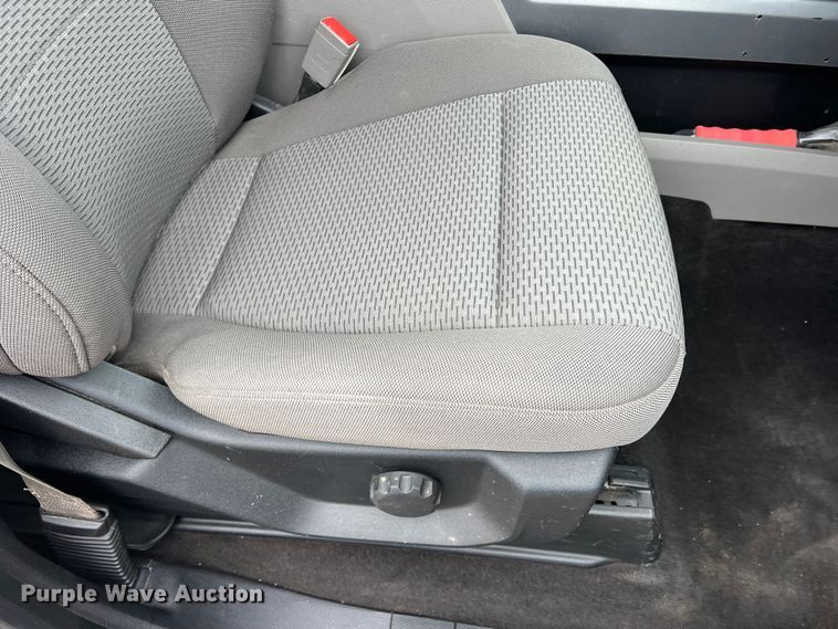 image for item DR5599 2018 Ford F150  Crew Cab pickup truck