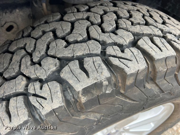 image for item DR5599 2018 Ford F150  Crew Cab pickup truck