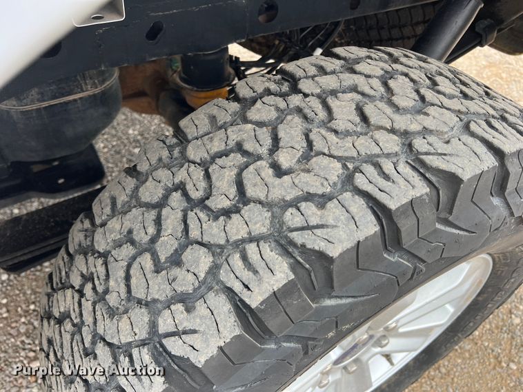 image for item DR5599 2018 Ford F150  Crew Cab pickup truck