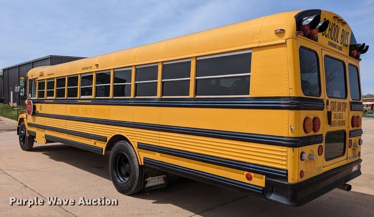 image for item DR6929 2003 Freightliner FS65  school bus