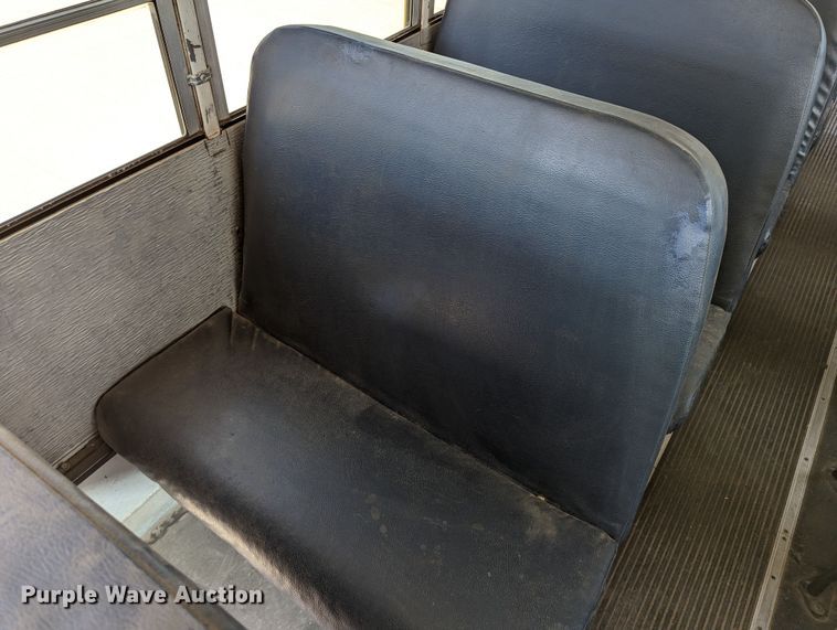 image for item DR6929 2003 Freightliner FS65  school bus