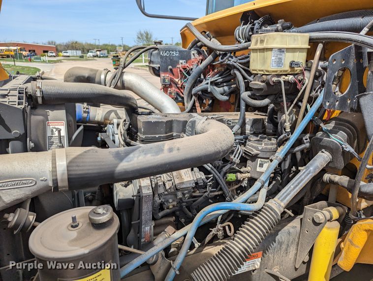 image for item DR6929 2003 Freightliner FS65  school bus