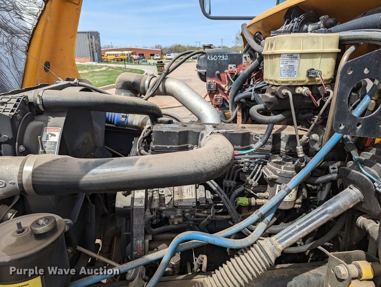 image for item DR6929 2003 Freightliner FS65  school bus