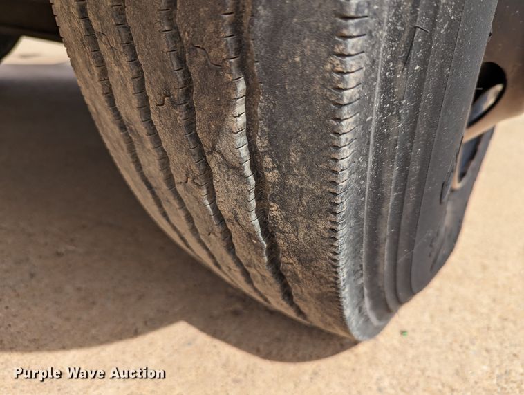 image for item DR6929 2003 Freightliner FS65  school bus