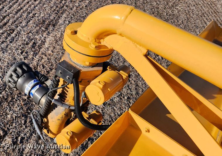 image for item EA9434 1975 Walter CBK3000  pumper fire truck