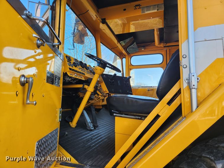 image for item EA9434 1975 Walter CBK3000  pumper fire truck