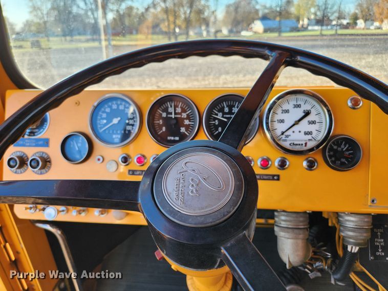 image for item EA9434 1975 Walter CBK3000  pumper fire truck