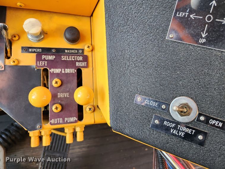 image for item EA9434 1975 Walter CBK3000  pumper fire truck