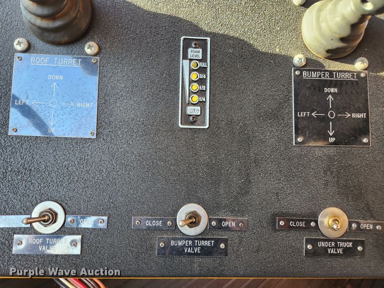 image for item EA9434 1975 Walter CBK3000  pumper fire truck