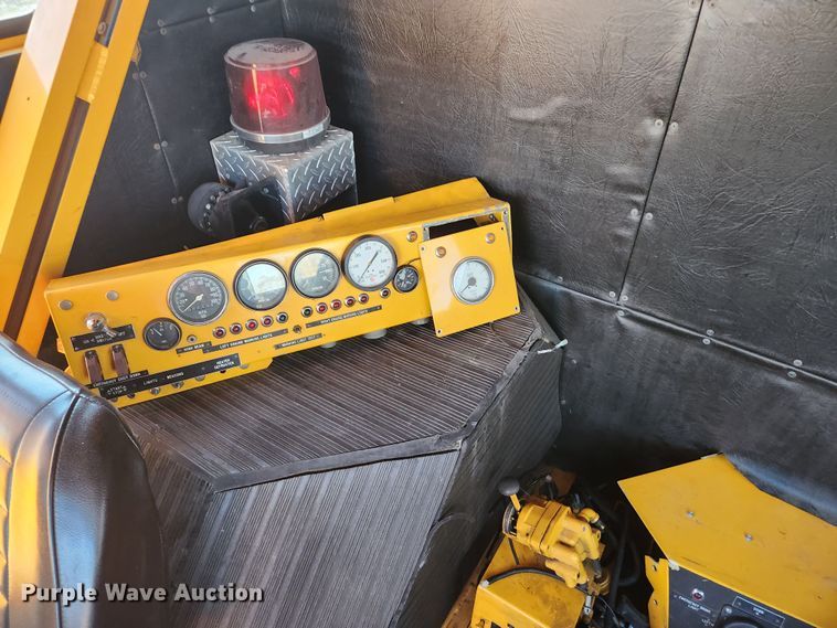 image for item EA9434 1975 Walter CBK3000  pumper fire truck