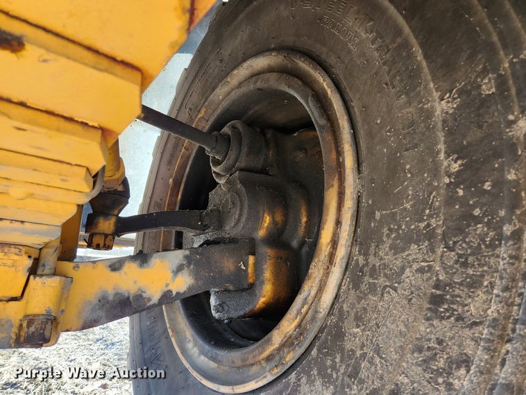 image for item EA9434 1975 Walter CBK3000  pumper fire truck