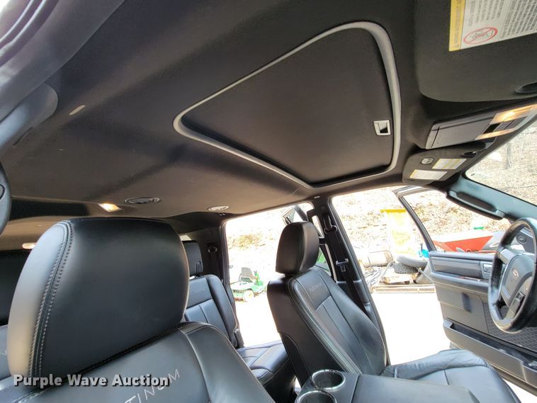 image for item HG9451 2015 Ford Expedition Platinum  SUV