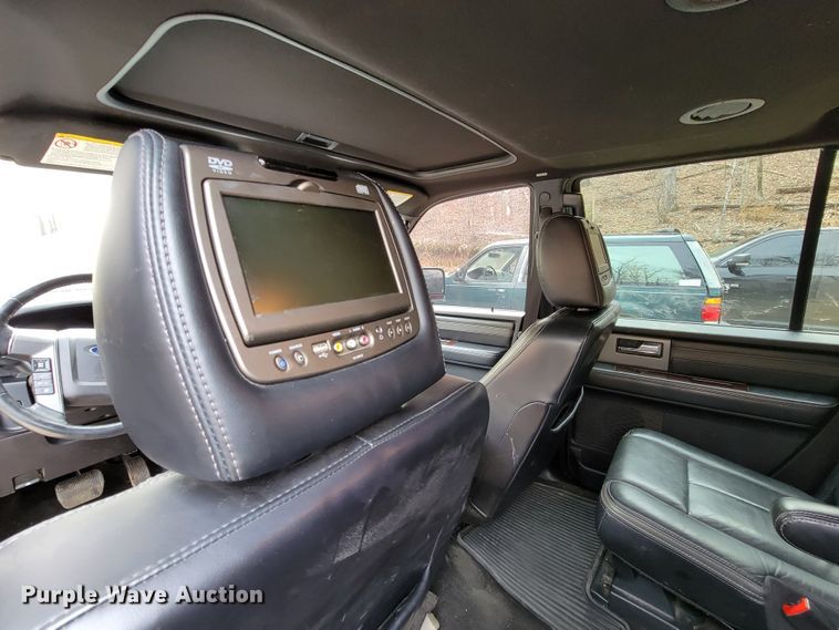 image for item HG9451 2015 Ford Expedition Platinum  SUV