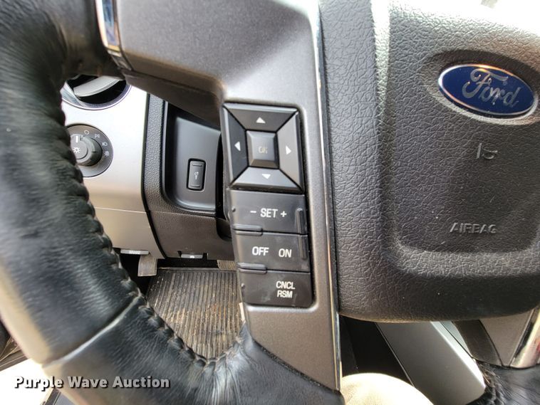 image for item HG9451 2015 Ford Expedition Platinum  SUV