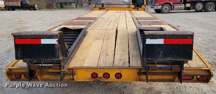 image for item HP9710 2008 Redihaul R25210PFE-102  equipment trailer