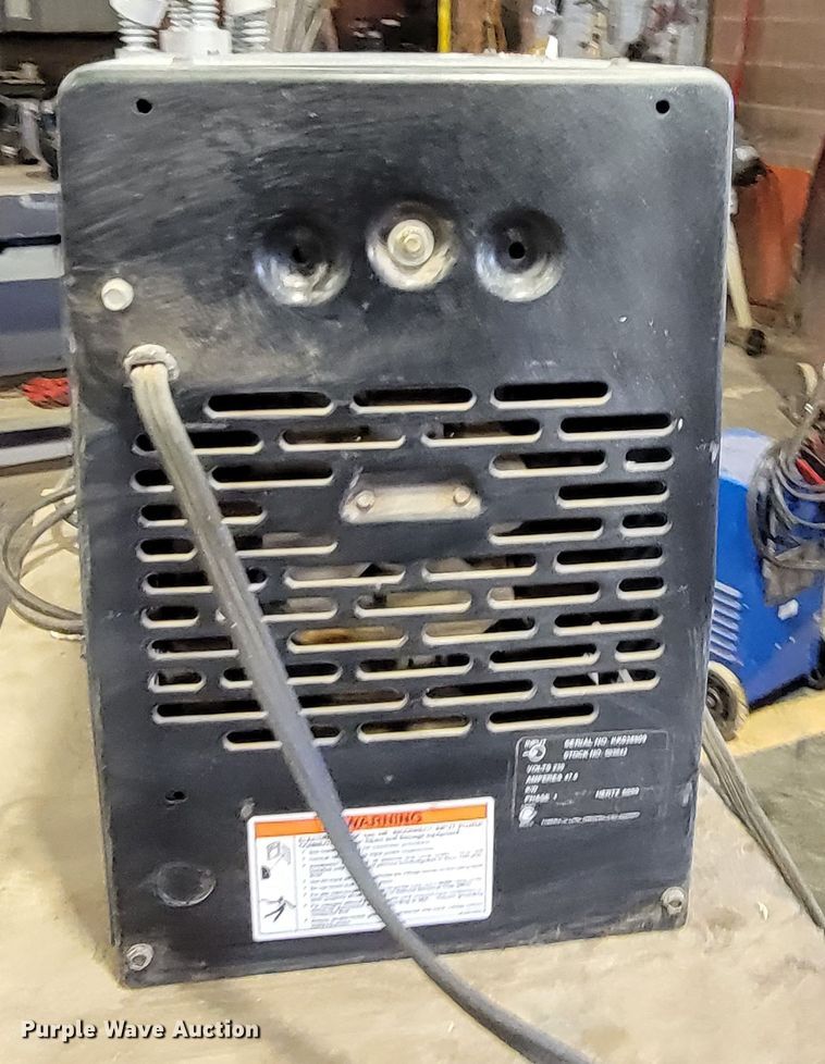 image for item HP9715 Miller Thunderbolt XL  welder