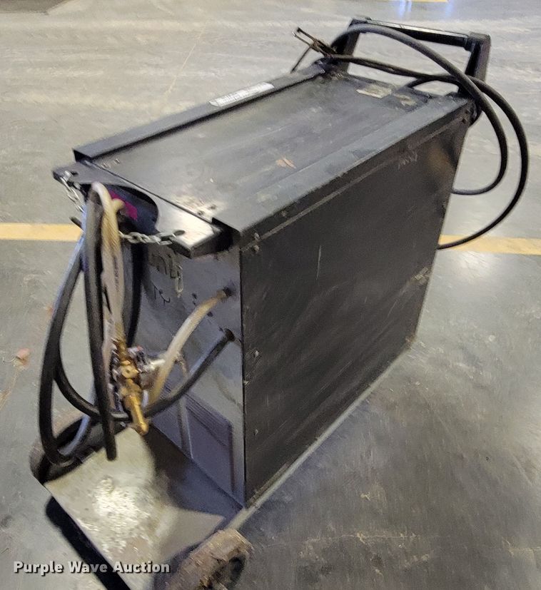 image for item HP9716 Matco MWLD200  welder
