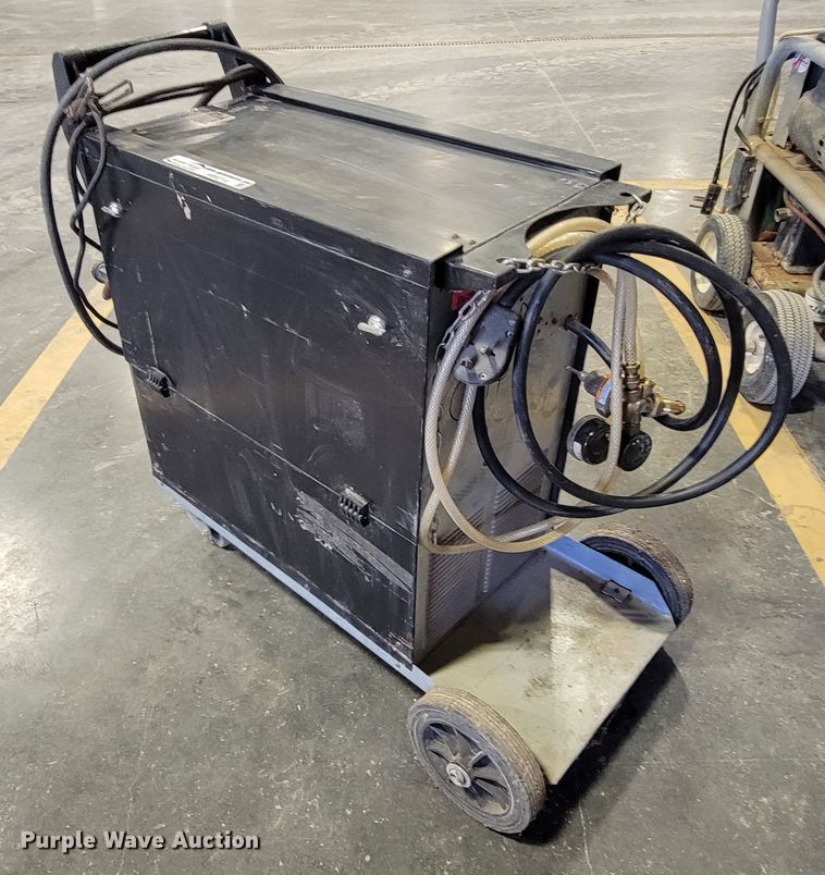 image for item HP9716 Matco MWLD200  welder