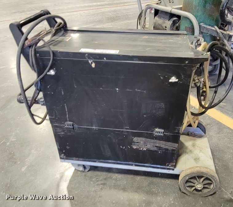 image for item HP9716 Matco MWLD200  welder