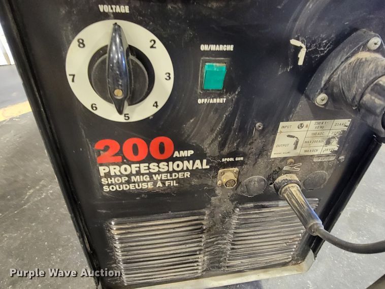 image for item HP9716 Matco MWLD200  welder
