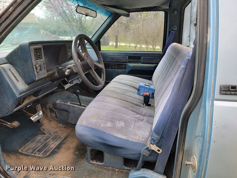 image for item HP9721 1989 GMC Sierra K1500  pickup truck