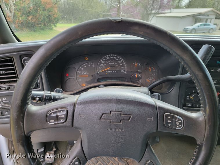 image for item HP9722 2006 Chevrolet Silverado 1500  Ext. Cab pickup truck