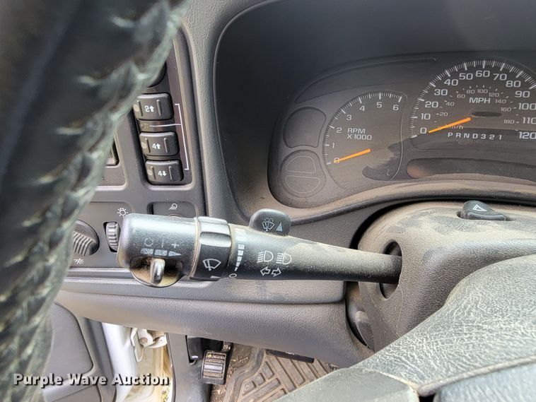 image for item HP9722 2006 Chevrolet Silverado 1500  Ext. Cab pickup truck