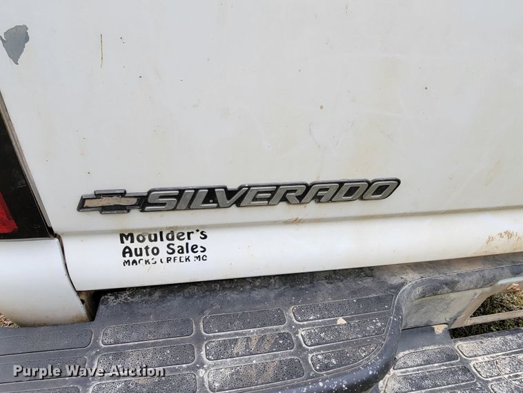 image for item HP9722 2006 Chevrolet Silverado 1500  Ext. Cab pickup truck