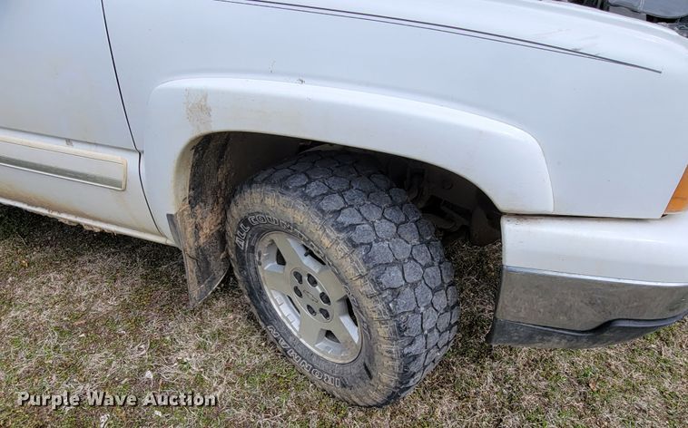 image for item HP9722 2006 Chevrolet Silverado 1500  Ext. Cab pickup truck