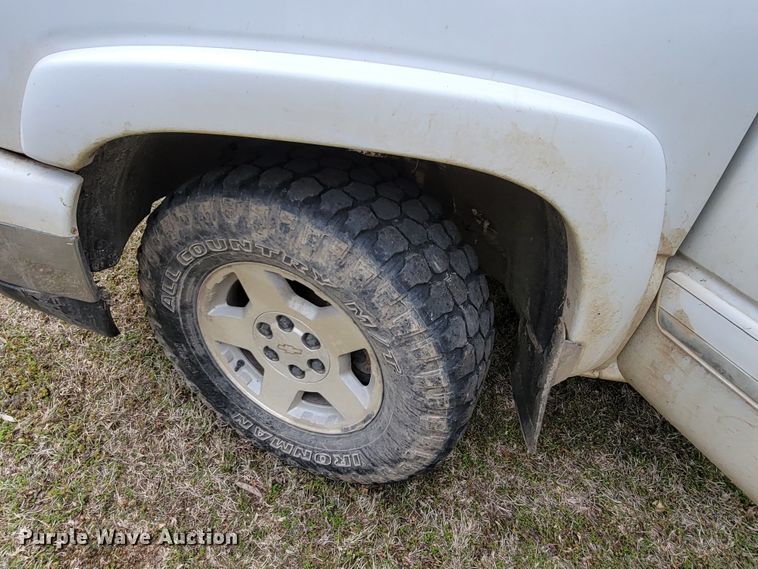 image for item HP9722 2006 Chevrolet Silverado 1500  Ext. Cab pickup truck