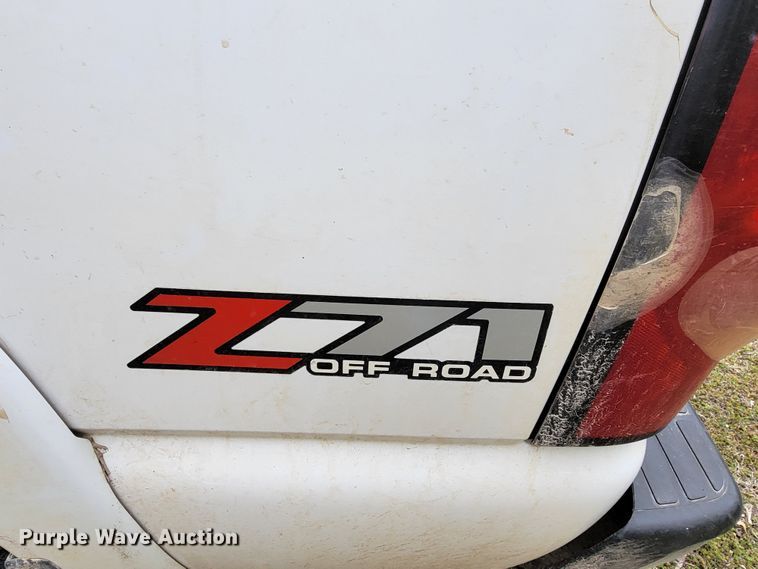 image for item HP9722 2006 Chevrolet Silverado 1500  Ext. Cab pickup truck