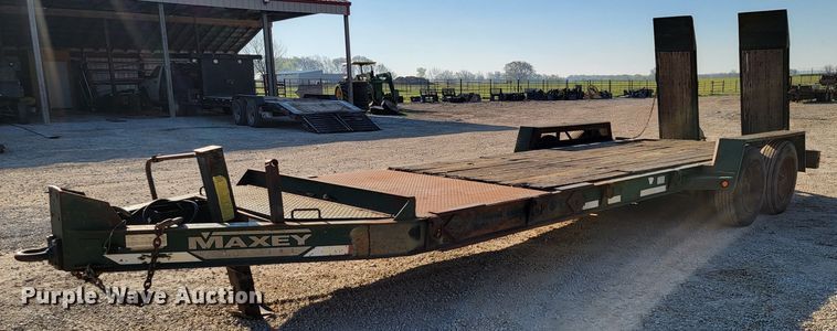 image for item HP9727 1997 Maxey  equipment trailer