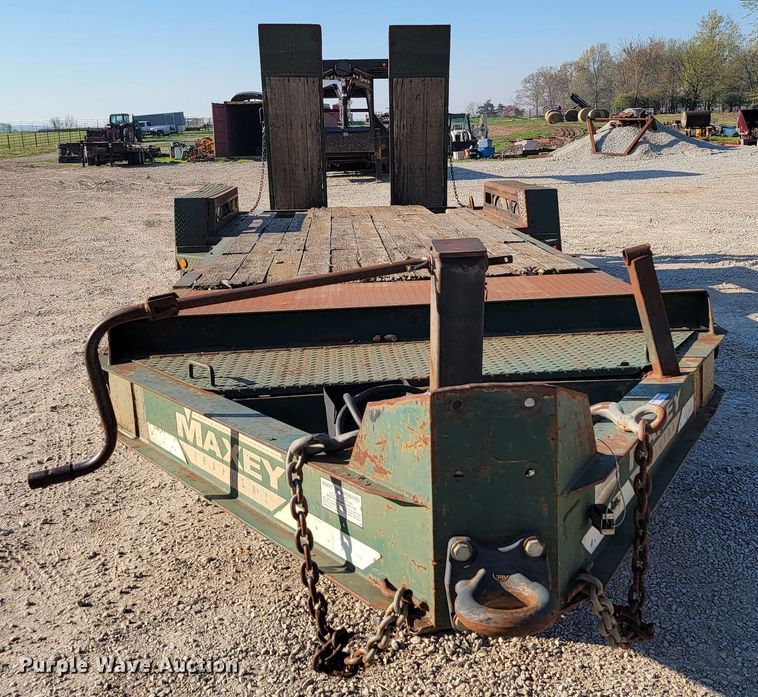 image for item HP9727 1997 Maxey  equipment trailer