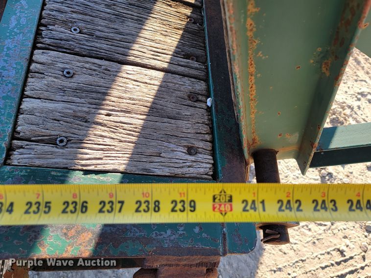 image for item HP9727 1997 Maxey  equipment trailer