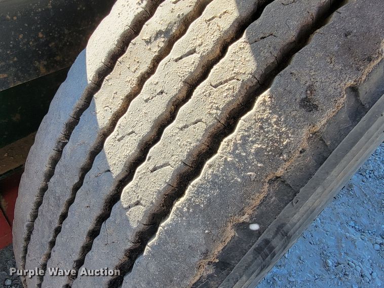 image for item HP9727 1997 Maxey  equipment trailer