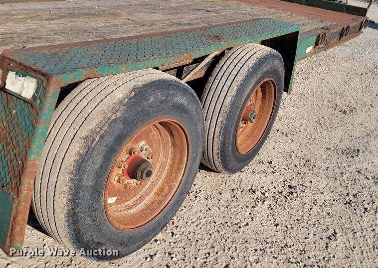 image for item HP9727 1997 Maxey  equipment trailer