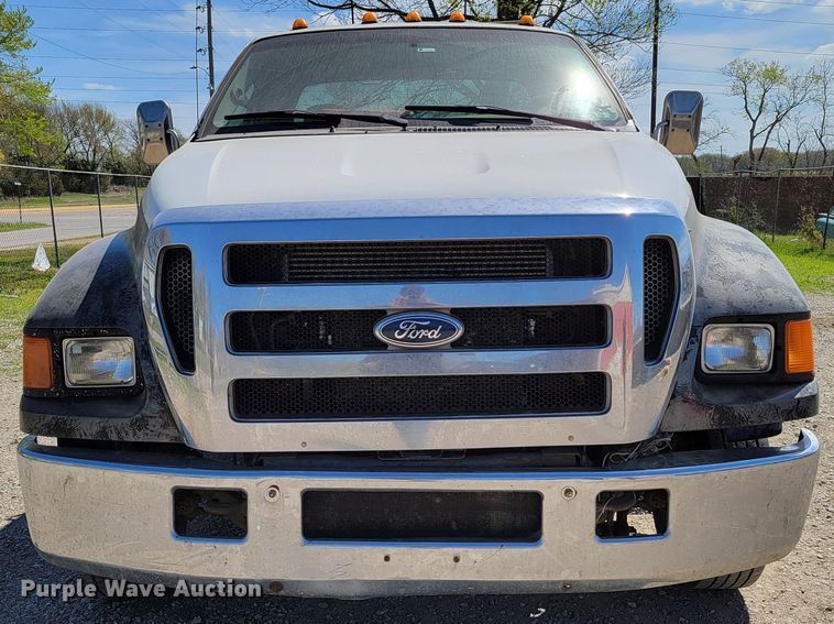 image for item HP9735 2005 Ford F650  SuperCab rollback truck