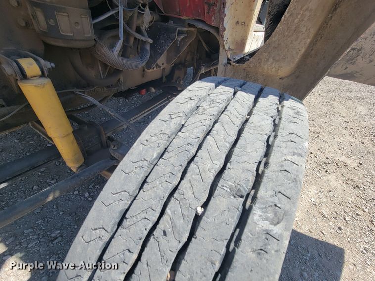 image for item HP9735 2005 Ford F650  SuperCab rollback truck