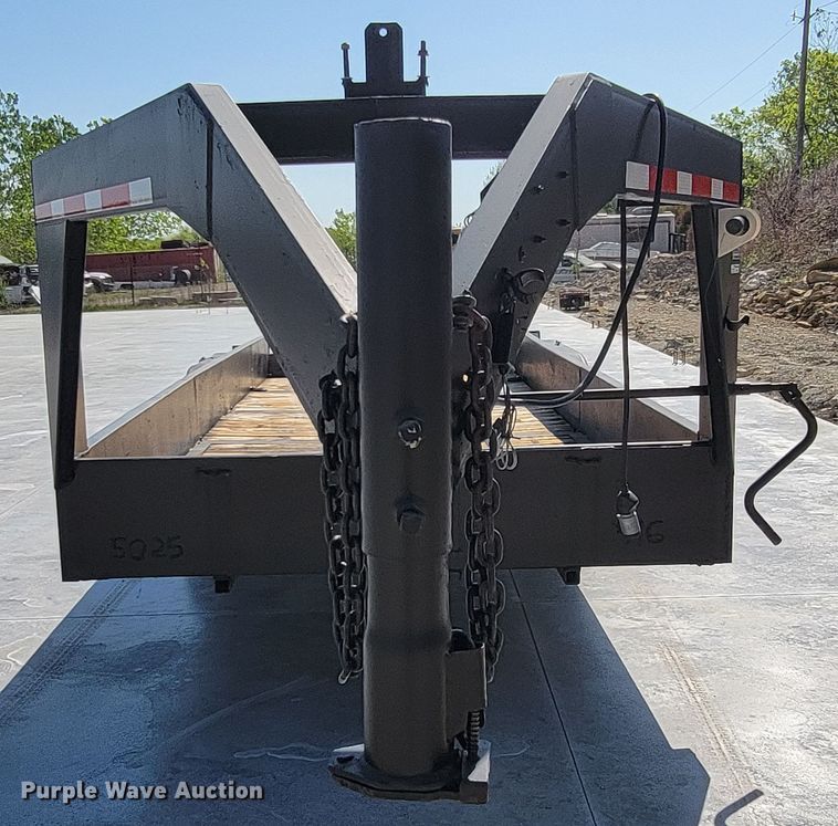 image for item HP9743 2011 Gooseneck  equipment trailer