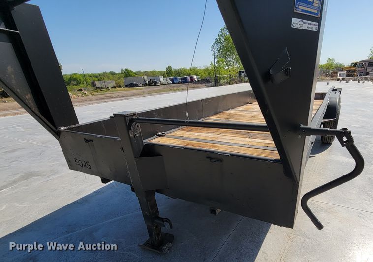 image for item HP9743 2011 Gooseneck  equipment trailer