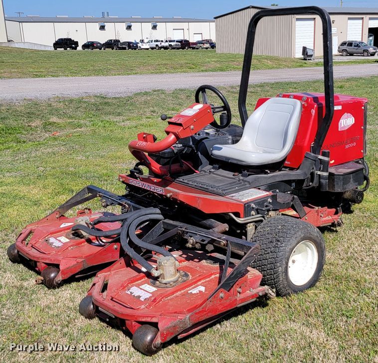 image for item HP9745 Toro Groundsmaster 3500D Sidewinder  lawn mower