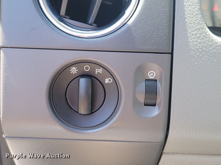 image for item HY9000 2007 Ford F150  SuperCab pickup truck