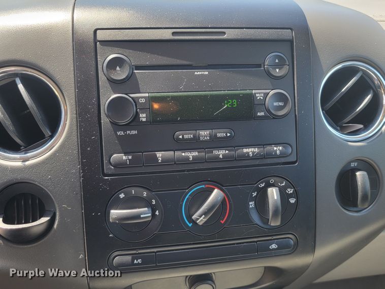 image for item HY9000 2007 Ford F150  SuperCab pickup truck