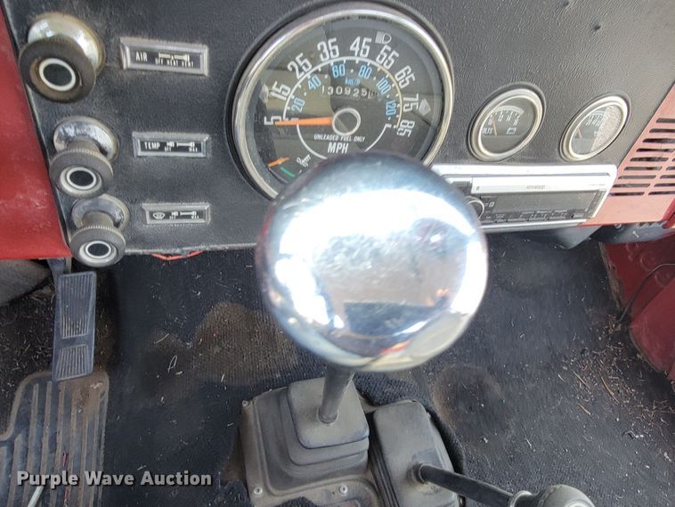 image for item HY9004 1982 Jeep CJ5  SUV