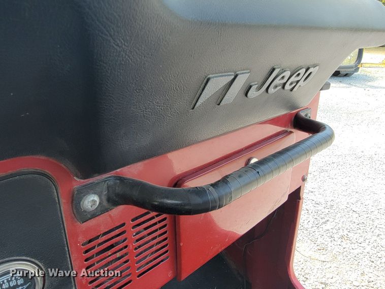 image for item HY9004 1982 Jeep CJ5  SUV