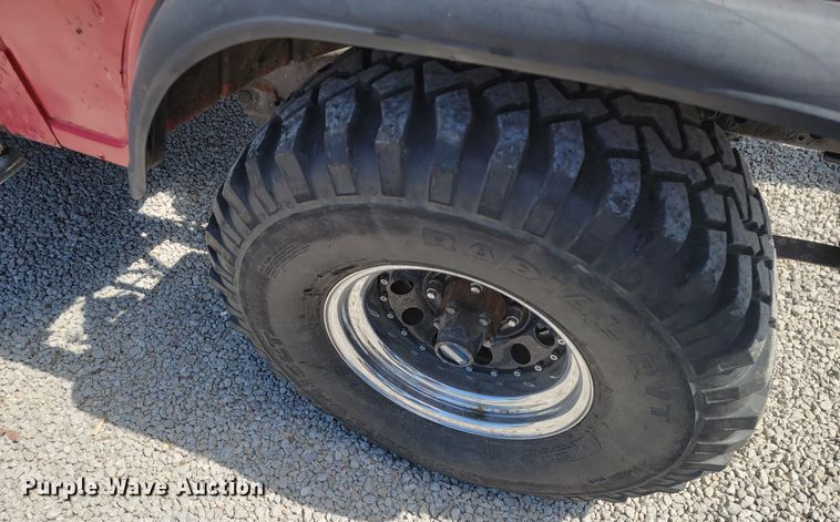 image for item HY9004 1982 Jeep CJ5  SUV