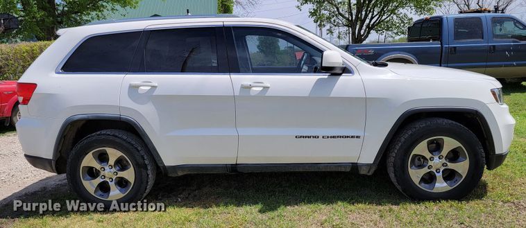 image for item HY9009 2012 Jeep Grand Cherokee Laredo  SUV