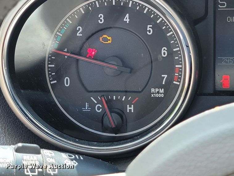 image for item HY9009 2012 Jeep Grand Cherokee Laredo  SUV