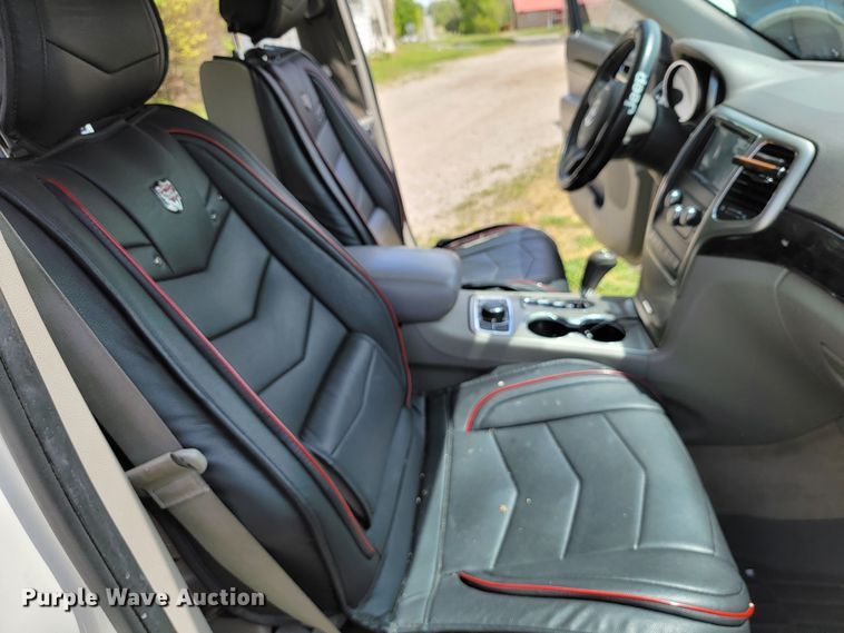 image for item HY9009 2012 Jeep Grand Cherokee Laredo  SUV